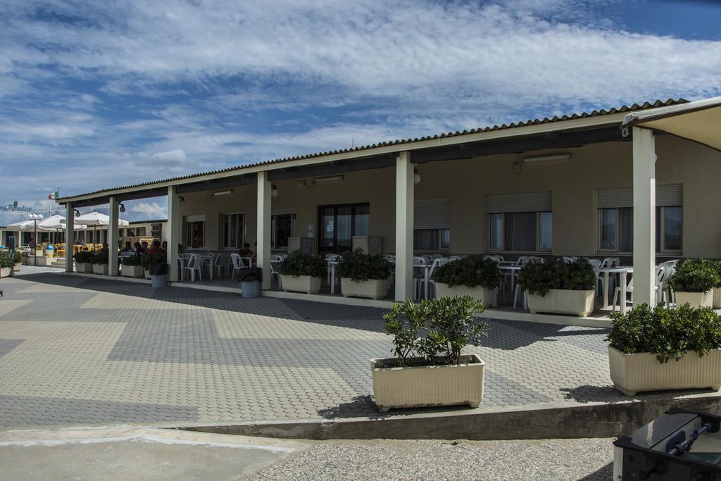 Hotel Riviera Blu Tirrenia Luaran gambar