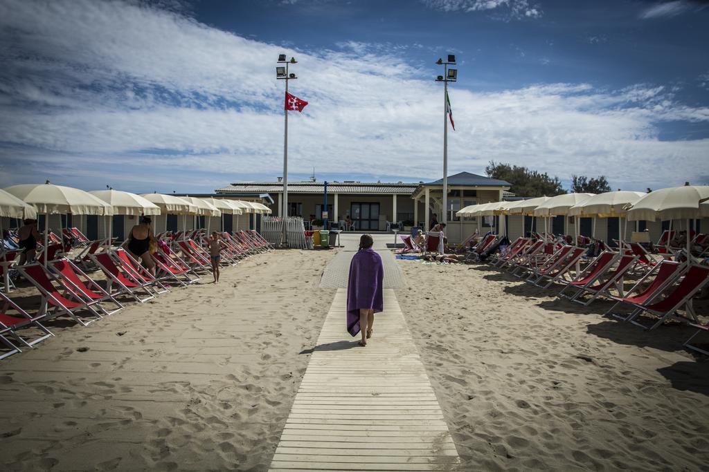 Hotel Riviera Blu Tirrenia Luaran gambar