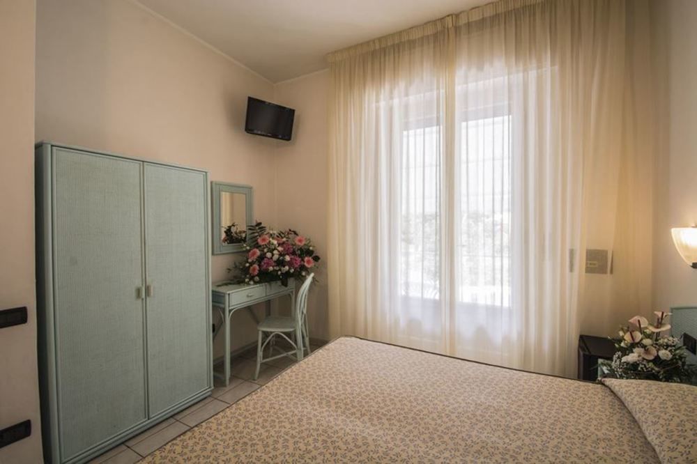 Hotel Riviera Blu Tirrenia Luaran gambar